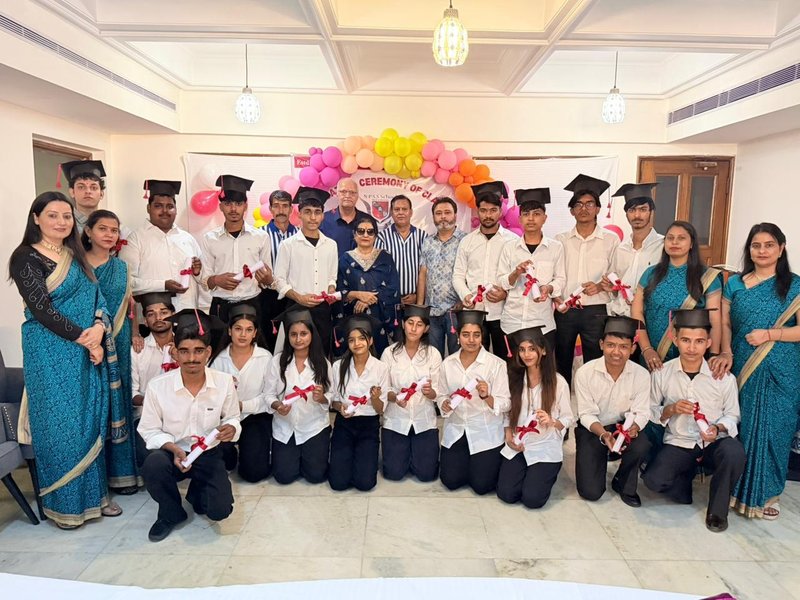 Graduation ceremony for outgoing students
